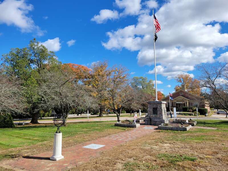 Veterans Memorial in Trumbull Park, Lebanon Connecticut