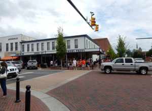 Auburn, AL, USA