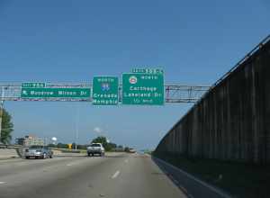 Interstate 55 is a major north-south Interstate Highway that serves the middle of the United States. It runs 963.5 miles (1,550.6 km) from Interstate 10 in Laplace, Louisiana - about 25 miles (40 km) west of New Orleans to U.S. 41 in Chicago,