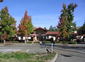 The Montessori School of Fremont along Washington Boulevard in Fremont, California, USA.  View is looking north.