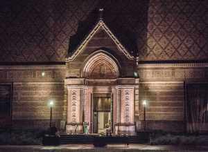 Jordan Schnitzer Museum of Art at night