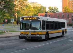 An outbound #95 bus on City Hall Mall at Medford Square in June 2015