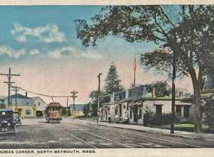 White border postcard of a streetcar on Sea Street in North Weymouth