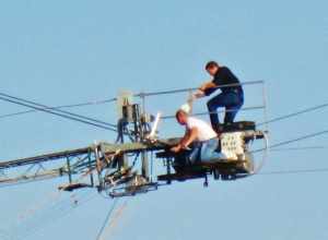 Quick repair of the cable, Quiet waters Park, Deerfield, Florida, USA