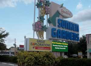 St. Petersburg, Florida: Sunken Gardens (Florida)