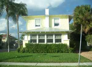 West Palm Beach: Mango Promenade Historic District