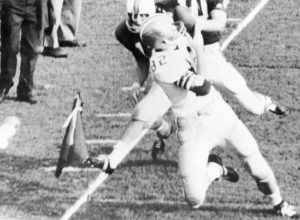 Local call number: RC01467
Title: Lane Fenner catching a pass in the end zone during the University of Florida - Florida State University football game: Tallahassee, Florida
Date: October 8, 1966
General note: Lane Fenner catching what would have
