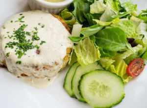 Jenny and I had the crab cake and side salad at the newly redecorated Garden's Cafe, Botanical Gardens, Birmingham, Alabama.  We enjoyed our lunch today.