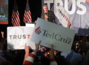 Glenn Beck speaking with supporters of U.S. Senator Ted Cruz after the results of the 2016 Nevada caucuses at his caucus night party at the Bill &amp; Lillie Heinrich YMCA in Las Vegas, Nevada.

Please attribute to Gage Skidmore if used elsewhere.