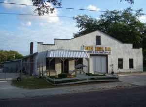 Ryan Bros Lumber Co., in Apopka, Florida






This is an image of a place or building that is listed on the National Register of Historic Places in the United States of America. Its reference number is 93000074.

