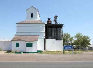 12650 Claude Ct.
National Register 5/17/2010, 5AM.1445


"The 1920 Farmers Co-Operative Elevator is a well-preserved example of a timber-frame, rural grain elevator standing in stark contrast to encroaching suburban development.  The Eastlake Farmers