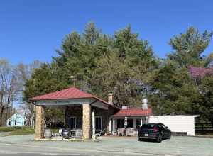 The general store in the unincorporated community of Simeon, Virginia.